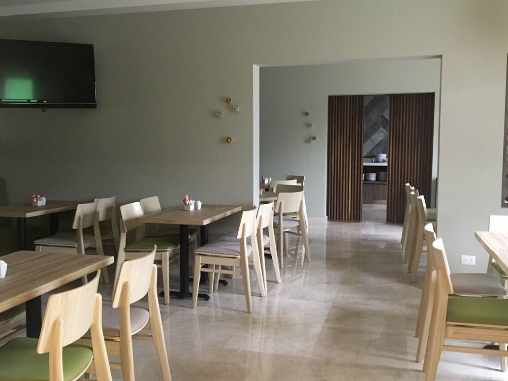 Wyndham Garden Monterrey Valle Real Esterno foto