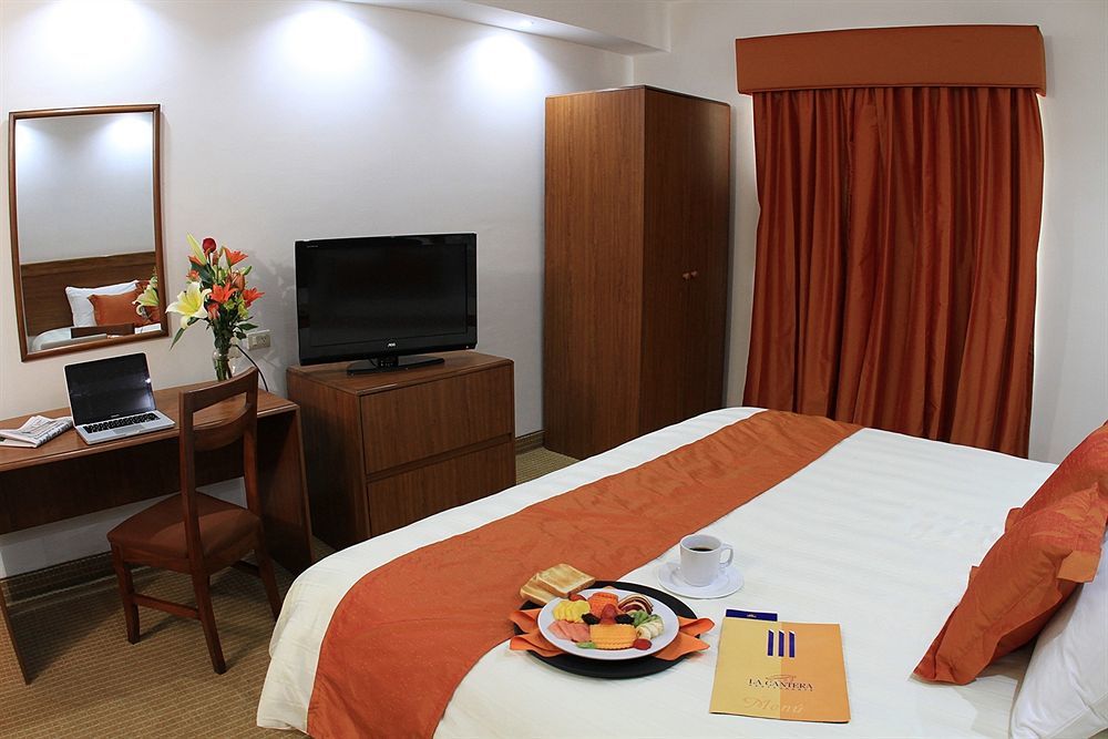 Wyndham Garden Monterrey Valle Real Esterno foto